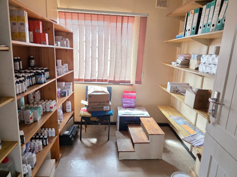 Commercial Property for Sale in Ravensmead Western Cape